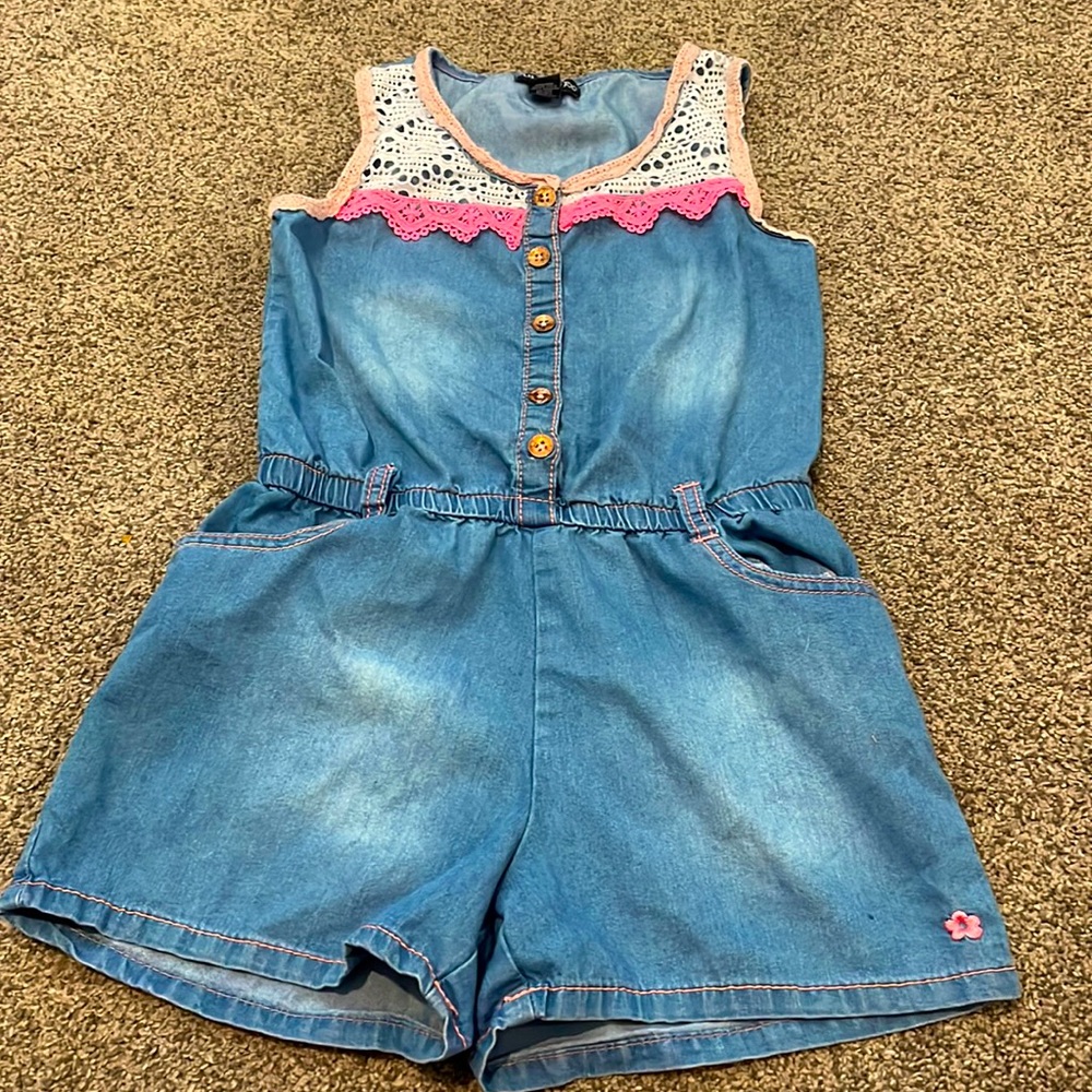 Limited Too Girls Spring Summer Romper tag says size 10 fits more like 8